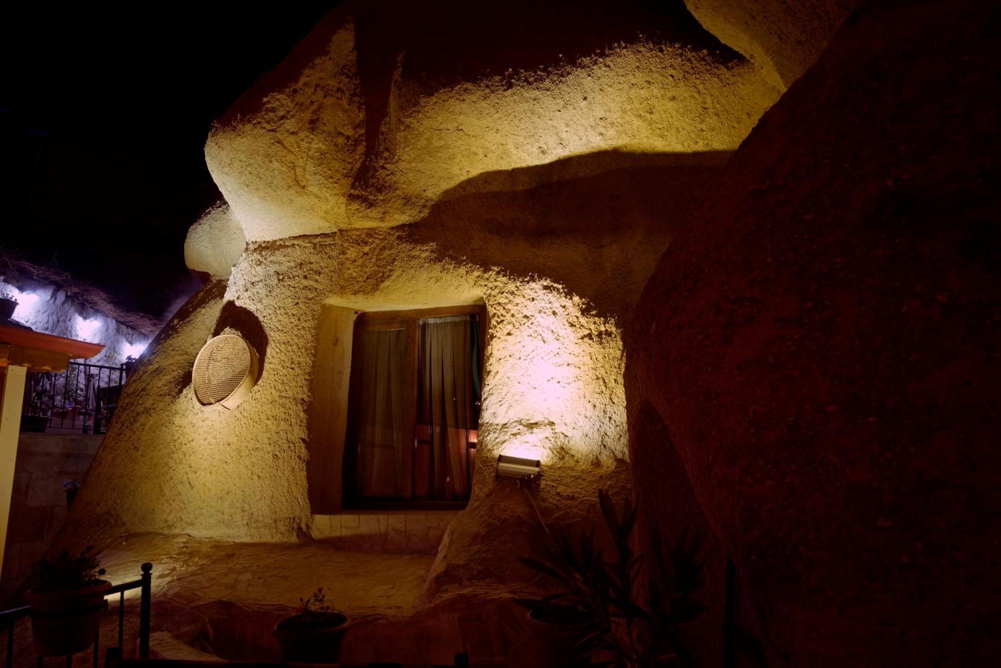 Adelya Cave Hotel Göreme Bilik gambar