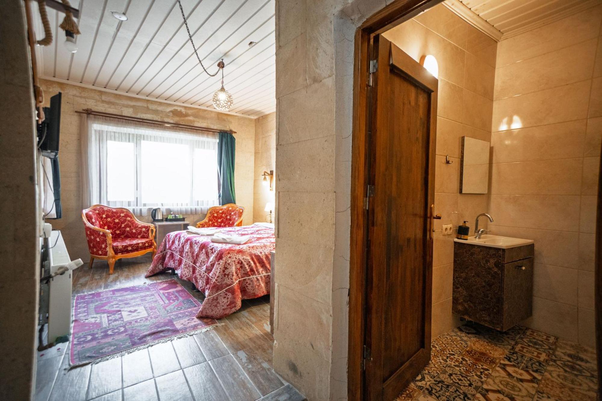 Adelya Cave Hotel Göreme Bilik gambar